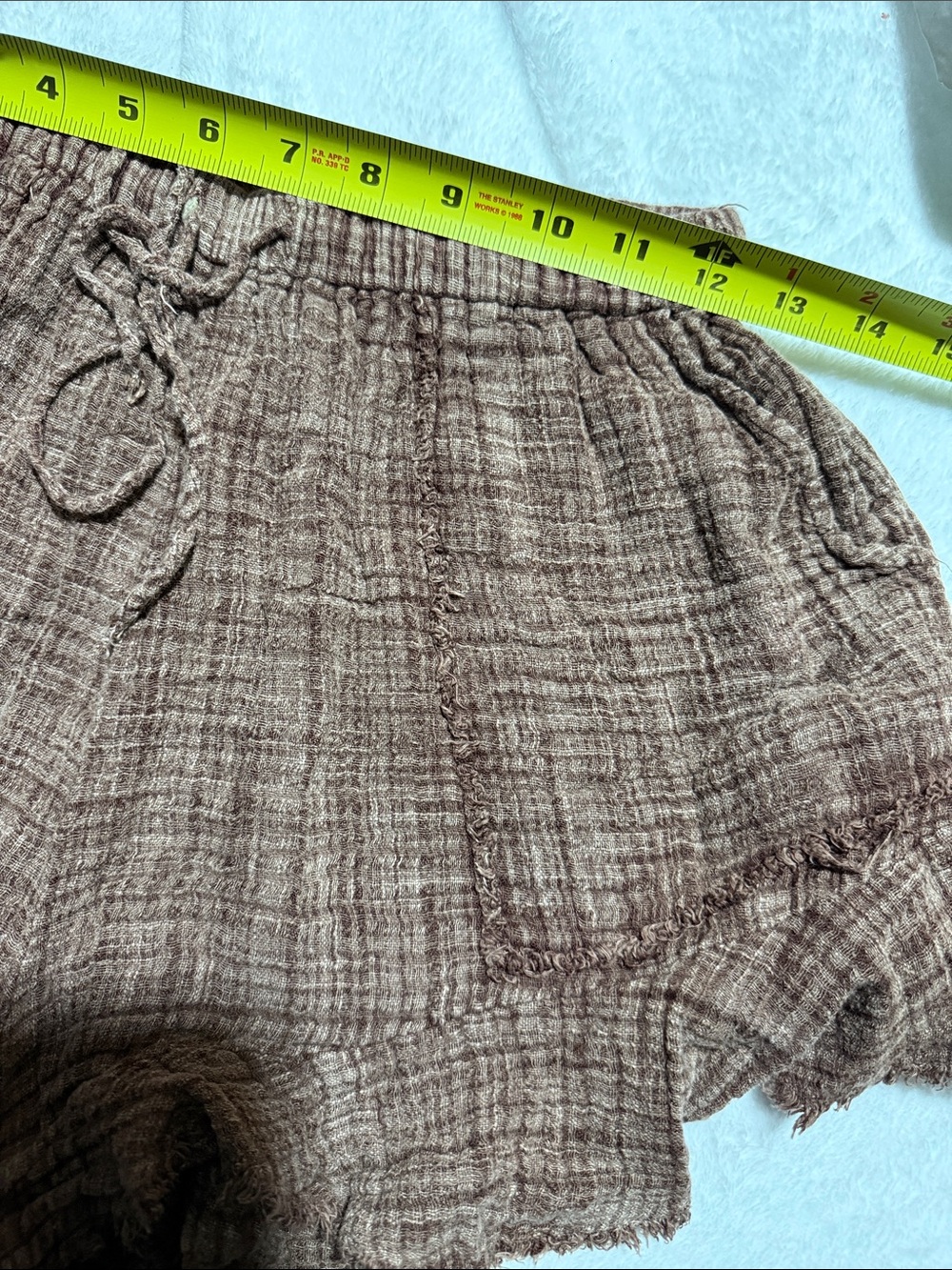 High-Waist Brown Textured Ruffle-Hem Shorts - Picture 3 of 10